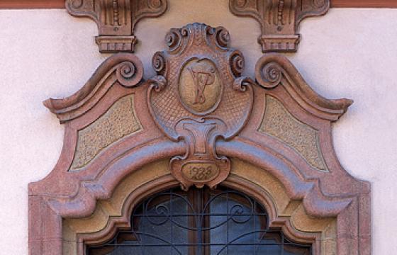 Portale del Palazzo Valdés