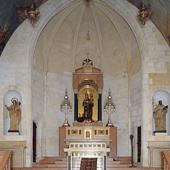 Presbiterio del santuario della Madonna di Bonaria 